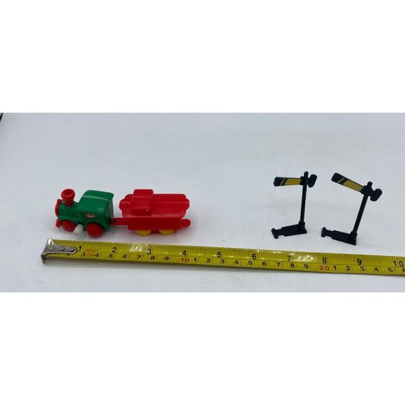 Vintage Train Christmas Decor Lot 1983 Shackman Container with 5 mini trains Toy - Picture 15 of 16